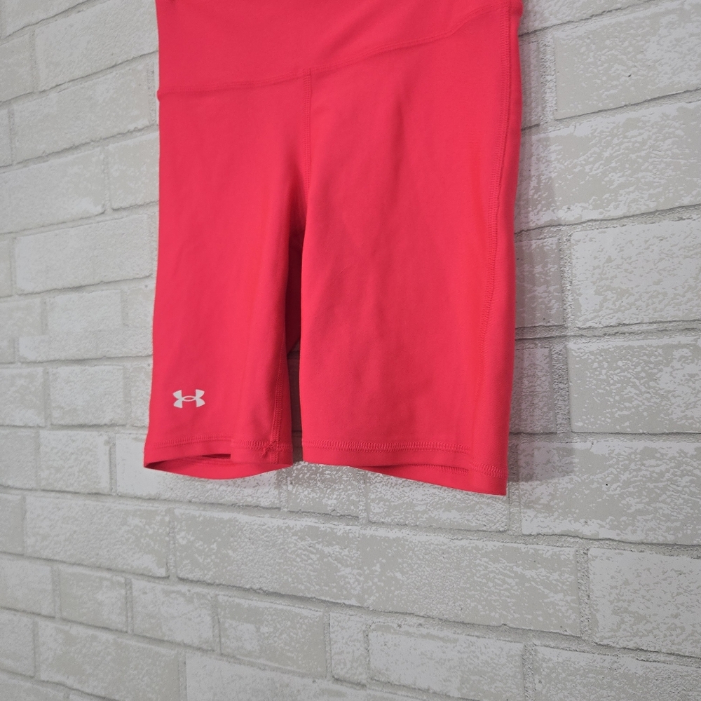 Under Armour bright pink athletic shorts - Picture 2 of 8